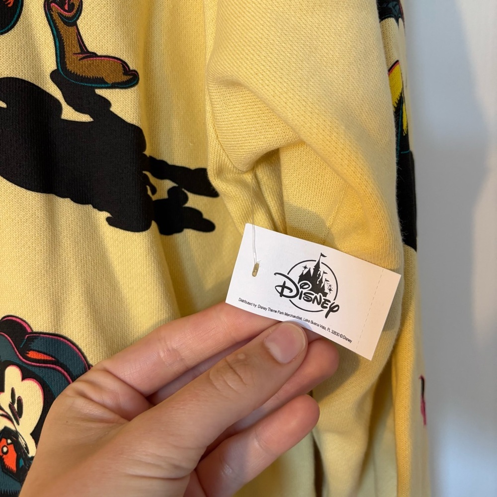 Disney Parks Store Mickey Mouse & Friends Halloween Pullover Sweatshirt Yellow S - Picture 6 of 9